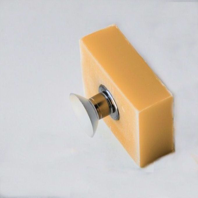 Porte-savon aimanté